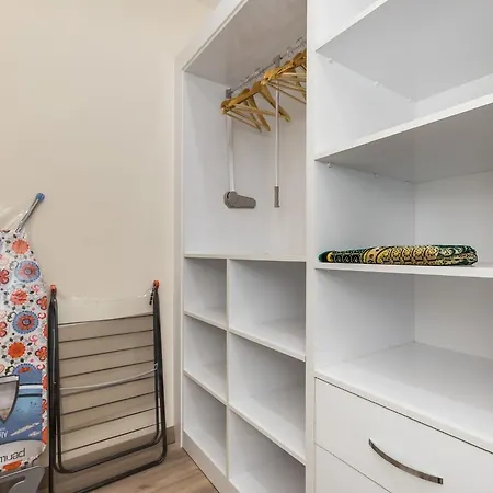 빌라 Luxury Evre - 3 *